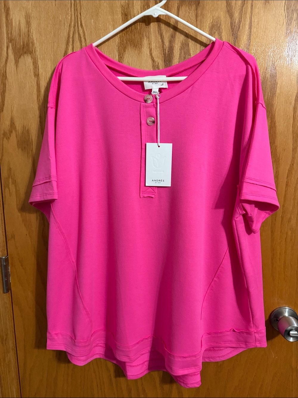 Short-Sleeve Henley Tee in Hot Pink